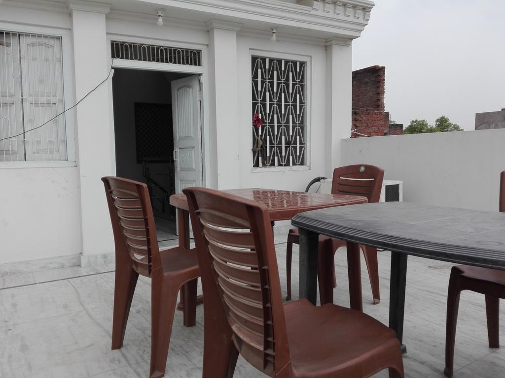 Dynasty Guest House 瓦拉纳西 外观 照片
